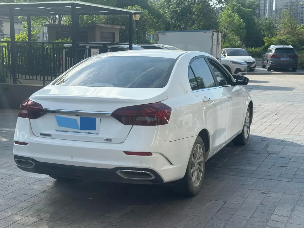 2021 BaoJun 530 1.5T 147HP L4 CVT,autocango,china used car exporter,china ev exporter,chinese used car exporter,chinese used ev exporter