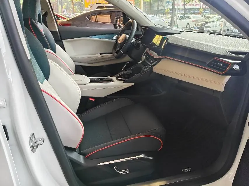 2020 LYNK&CO 06 1.5T 177HP L3 7DCT,autocango,china used car exporter,china ev exporter,chinese used car exporter,chinese used ev exporter