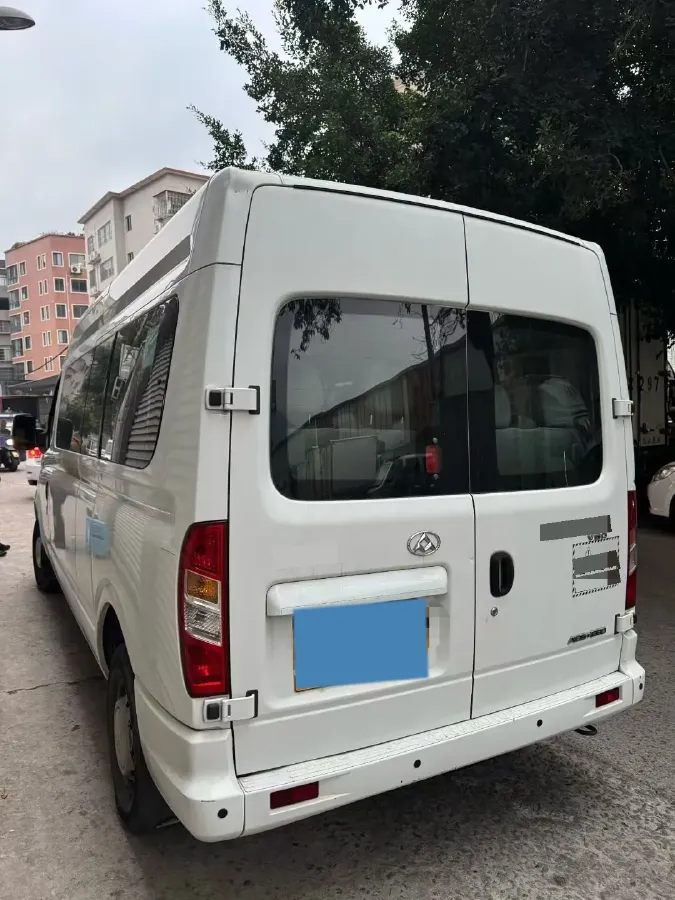 2013 MAXUS Istana 2.3L 130HP L4 5MT,autocango,china used car exporter,china ev exporter,chinese used car exporter,chinese used ev exporter
