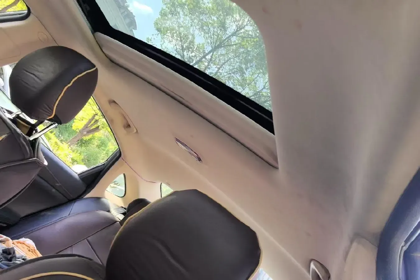 2021 ChangAn Raeton CC 1.5T 180HP L4 7DCT,autocango,china used car exporter,china ev exporter,chinese used car exporter,chinese used ev exporter