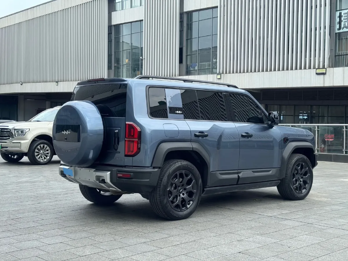 2023 FangChengBao Bao 5 1.5T 194HP L4 E-CVT PHEV 31.8KWH,autocango,china used car exporter,china ev exporter,chinese used car exporter,chinese used ev exporter