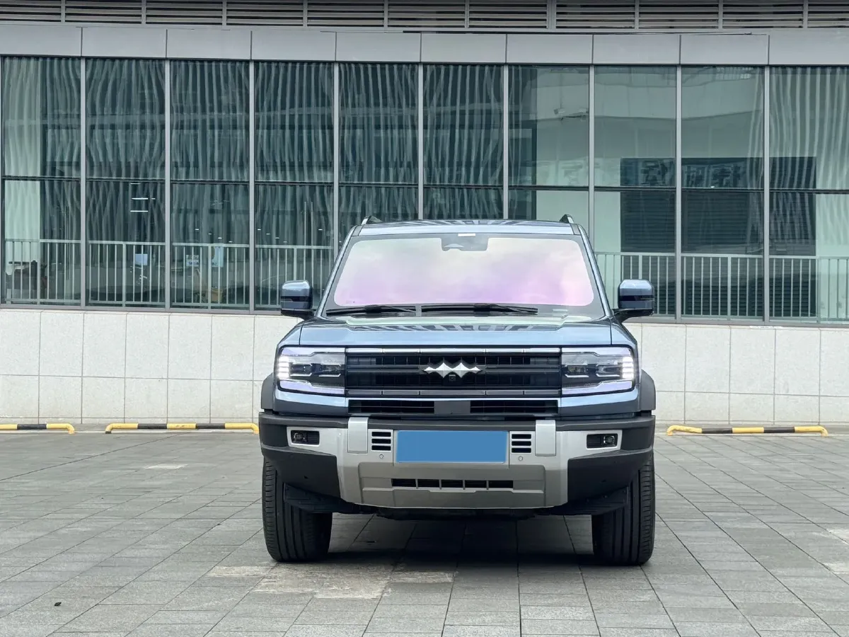 2023 FangChengBao Bao 5 1.5T 194HP L4 E-CVT PHEV 31.8KWH,autocango,china used car exporter,china ev exporter,chinese used car exporter,chinese used ev exporter