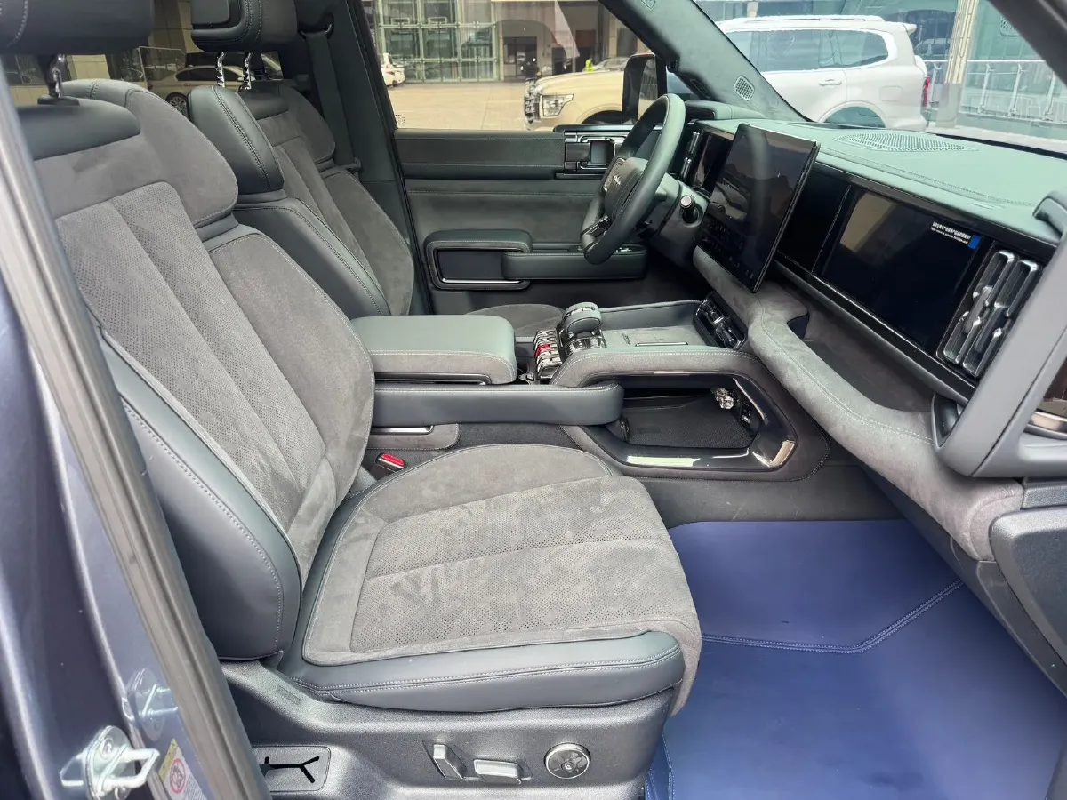 2023 FangChengBao Bao 5 1.5T 194HP L4 E-CVT PHEV 31.8KWH,autocango,china used car exporter,china ev exporter,chinese used car exporter,chinese used ev exporter