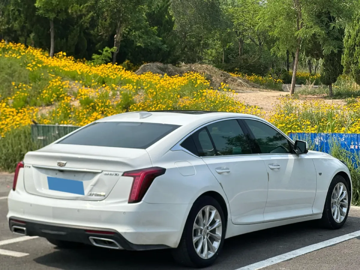 2021 Cadillac CT5 2.0T 237HP L4 10AT,autocango,china used car exporter,china ev exporter,chinese used car exporter,chinese used ev exporter
