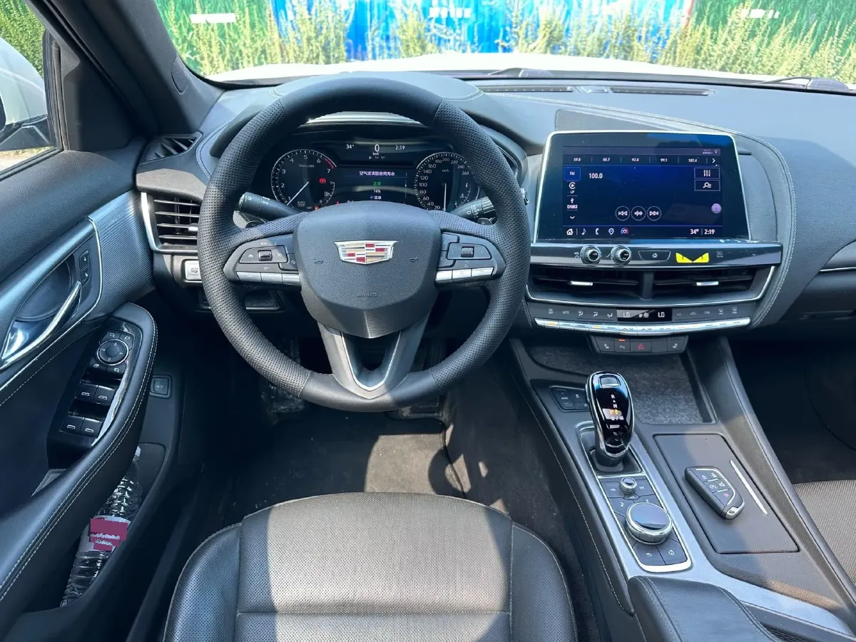 2021 Cadillac CT5 2.0T 237HP L4 10AT,autocango,china used car exporter,china ev exporter,chinese used car exporter,chinese used ev exporter