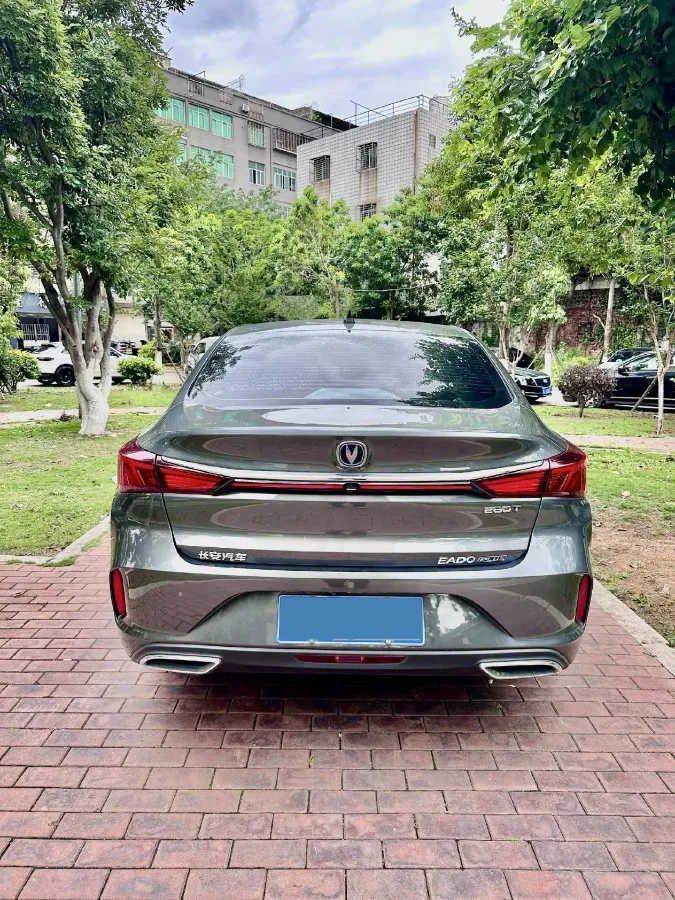 2021 ChangAn Eado 1.4T 160HP L4 7DCT,autocango,china used car exporter,china ev exporter,chinese used car exporter,chinese used ev exporter