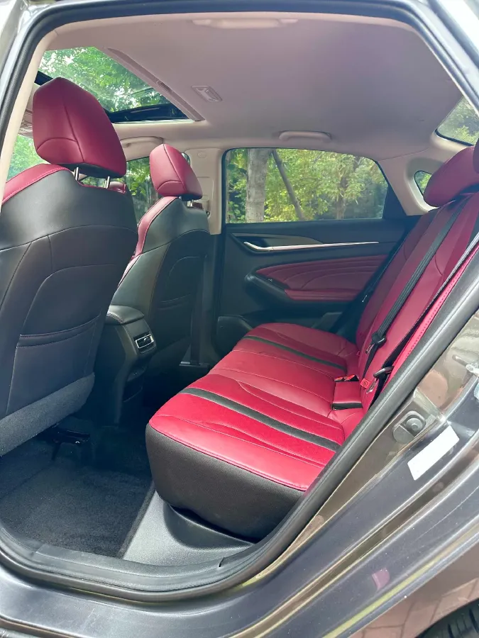 2021 ChangAn Eado 1.4T 160HP L4 7DCT,autocango,china used car exporter,china ev exporter,chinese used car exporter,chinese used ev exporter