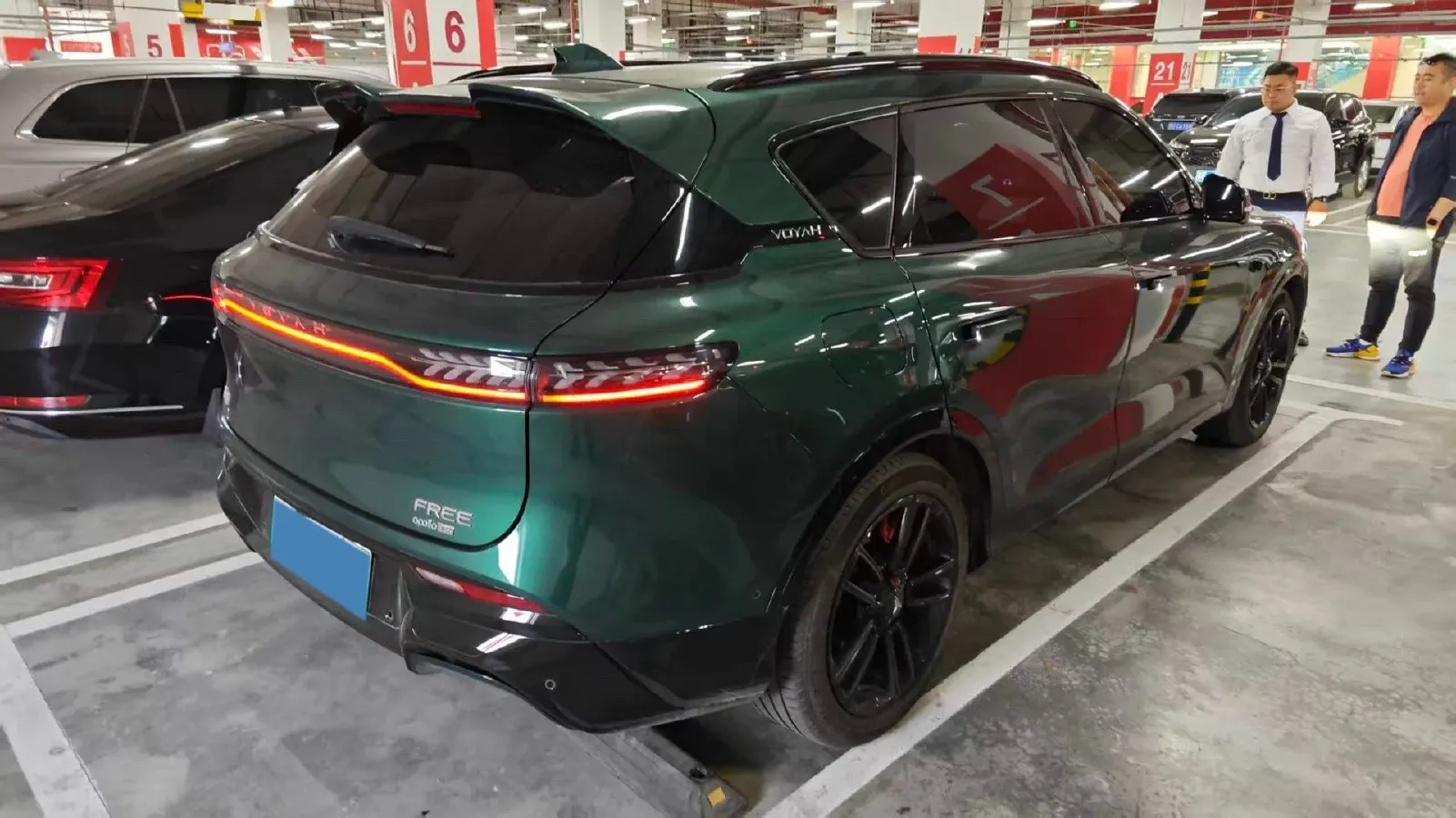 2025 Voyah FREE 1.5T 150HP L4 REEV 43KWH,autocango,china used car exporter,china ev exporter,chinese used car exporter,chinese used ev exporter