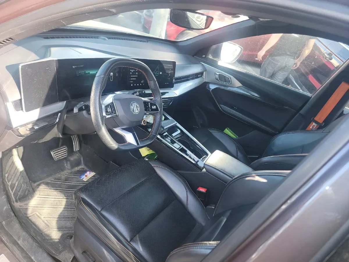 2022 MG ONE 1.5T 181HP L4 CVT,autocango,china used car exporter,china ev exporter,chinese used car exporter,chinese used ev exporter