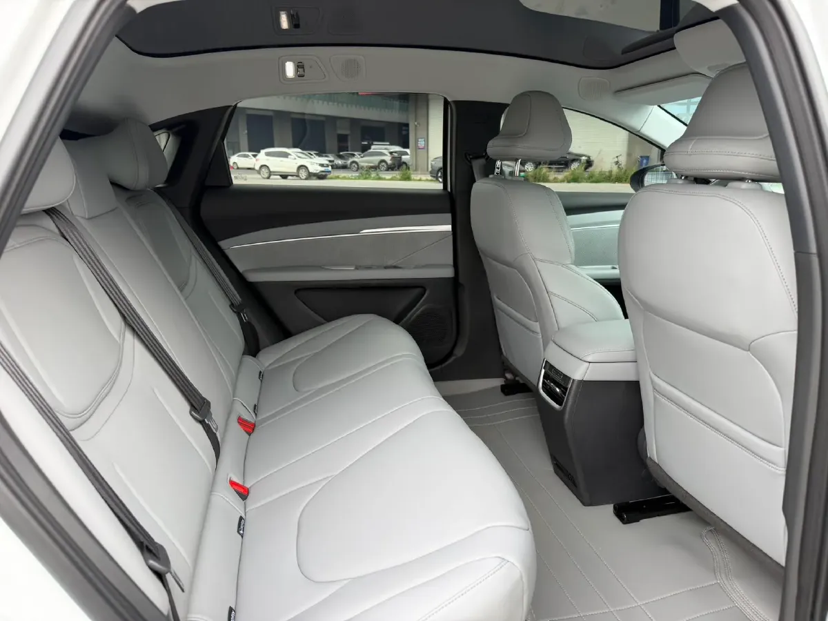 2024 Xpeng MONA M03 BEV 51.8KWH,autocango,china used car exporter,china ev exporter,chinese used car exporter,chinese used ev exporter