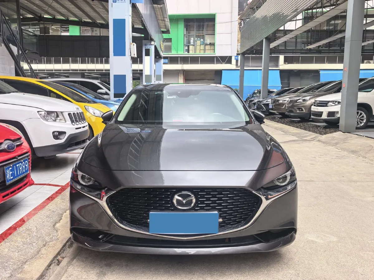 2021 Mazda 3 Axela 2.0L 158HP L4 6AT,autocango,china used car exporter,china ev exporter,chinese used car exporter,chinese used ev exporter