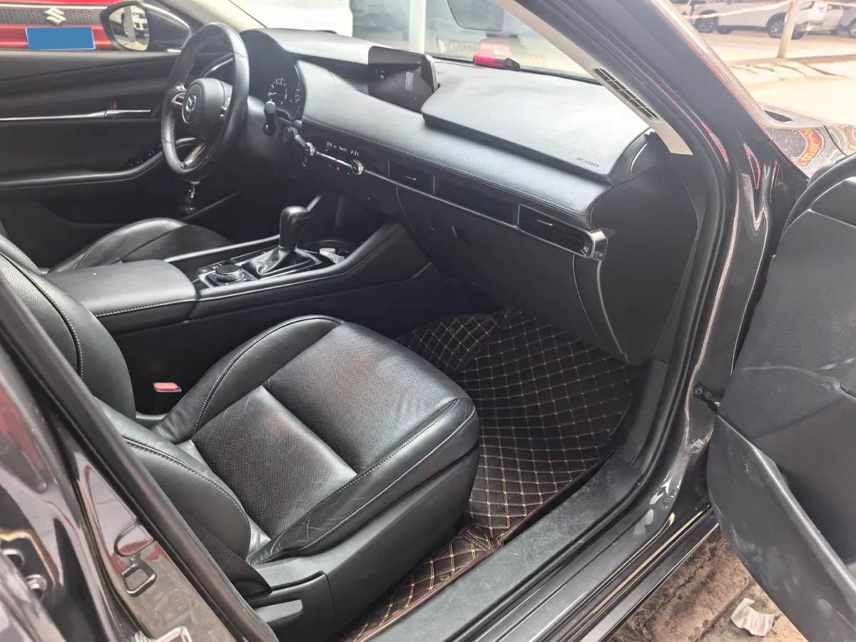 2021 Mazda 3 Axela 2.0L 158HP L4 6AT,autocango,china used car exporter,china ev exporter,chinese used car exporter,chinese used ev exporter