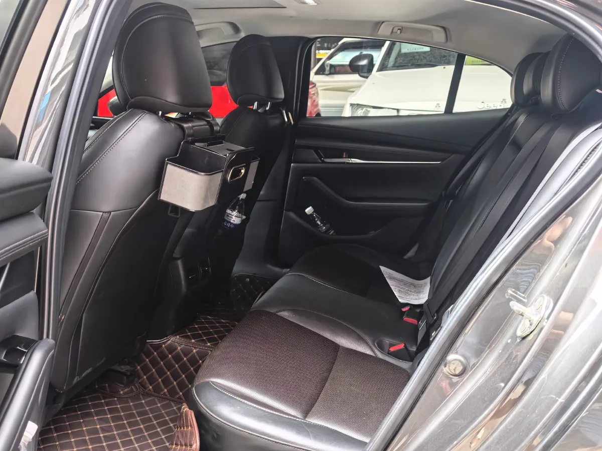 2021 Mazda 3 Axela 2.0L 158HP L4 6AT,autocango,china used car exporter,china ev exporter,chinese used car exporter,chinese used ev exporter
