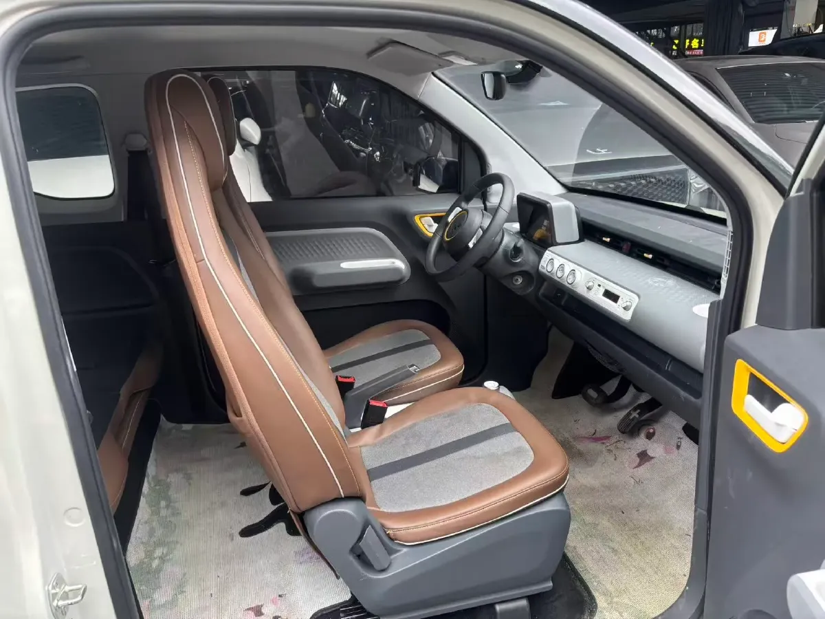 2022 WuLing HongGuang MINI EV BEV 26.5KWH,autocango,china used car exporter,china ev exporter,chinese used car exporter,chinese used ev exporter