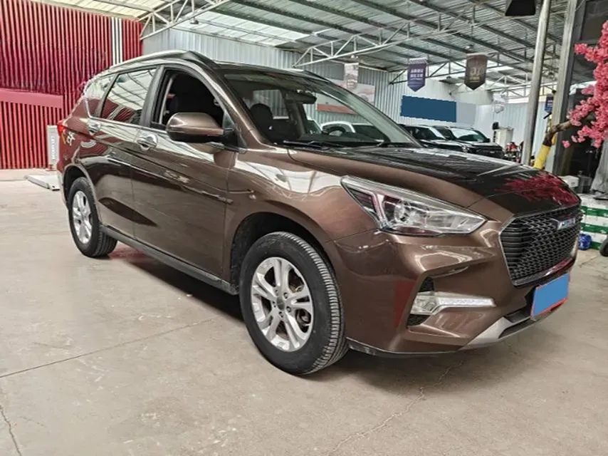2017 Haval M6 1.5T 150HP L4 6AT,autocango,china used car exporter,china ev exporter,chinese used car exporter,chinese used ev exporter