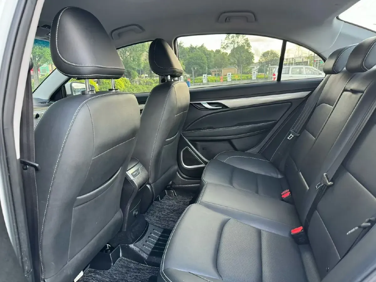 2020 Geely Emgrand 1.5L 109HP L4 CVT,autocango,china used car exporter,china ev exporter,chinese used car exporter,chinese used ev exporter
