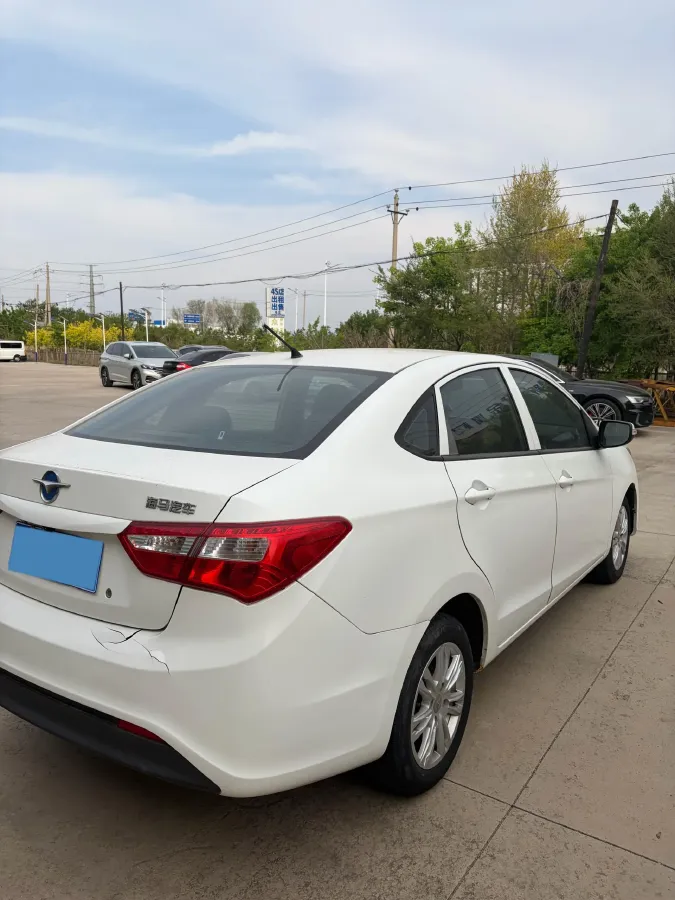 2017 HaiMa M3 1.5L 112HP L4 5MT,autocango,china used car exporter,china ev exporter,chinese used car exporter,chinese used ev exporter