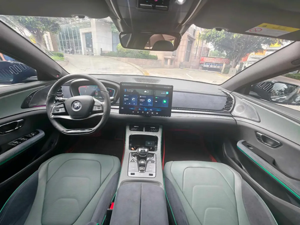 2022 Toyota Highlander 2.5L 192HP L4 E-CVT Hybrid,autocango,china used car exporter,china ev exporter,chinese used car exporter,chinese used ev exporter