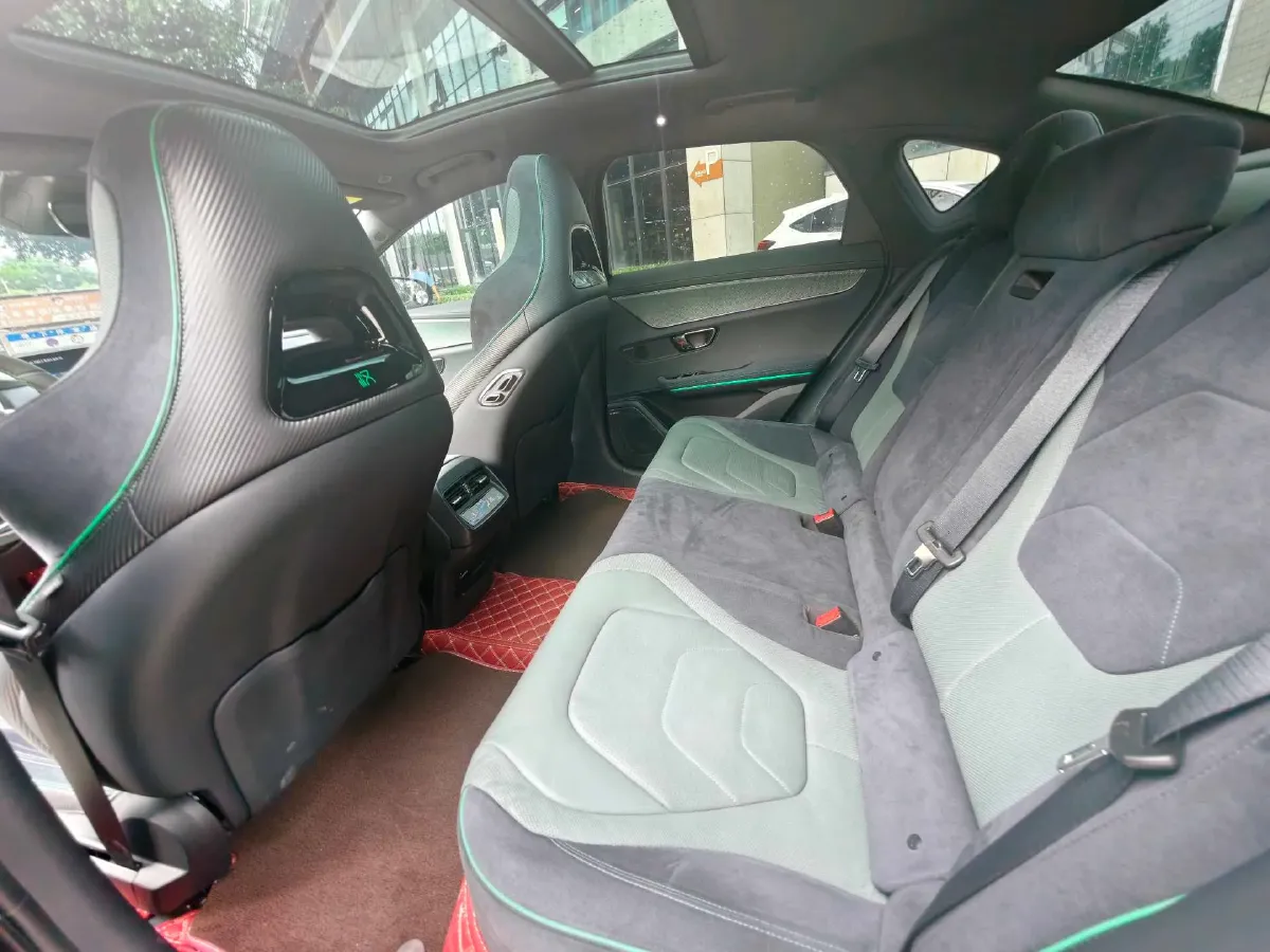 2022 Toyota Highlander 2.5L 192HP L4 E-CVT Hybrid,autocango,china used car exporter,china ev exporter,chinese used car exporter,chinese used ev exporter
