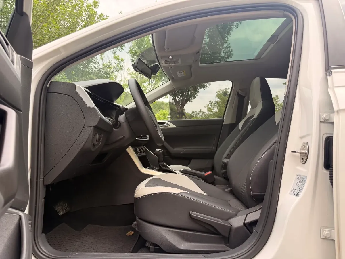 2019 Volkswagen Polo 1.5L 113HP L4 6AT,autocango,china used car exporter,china ev exporter,chinese used car exporter,chinese used ev exporter