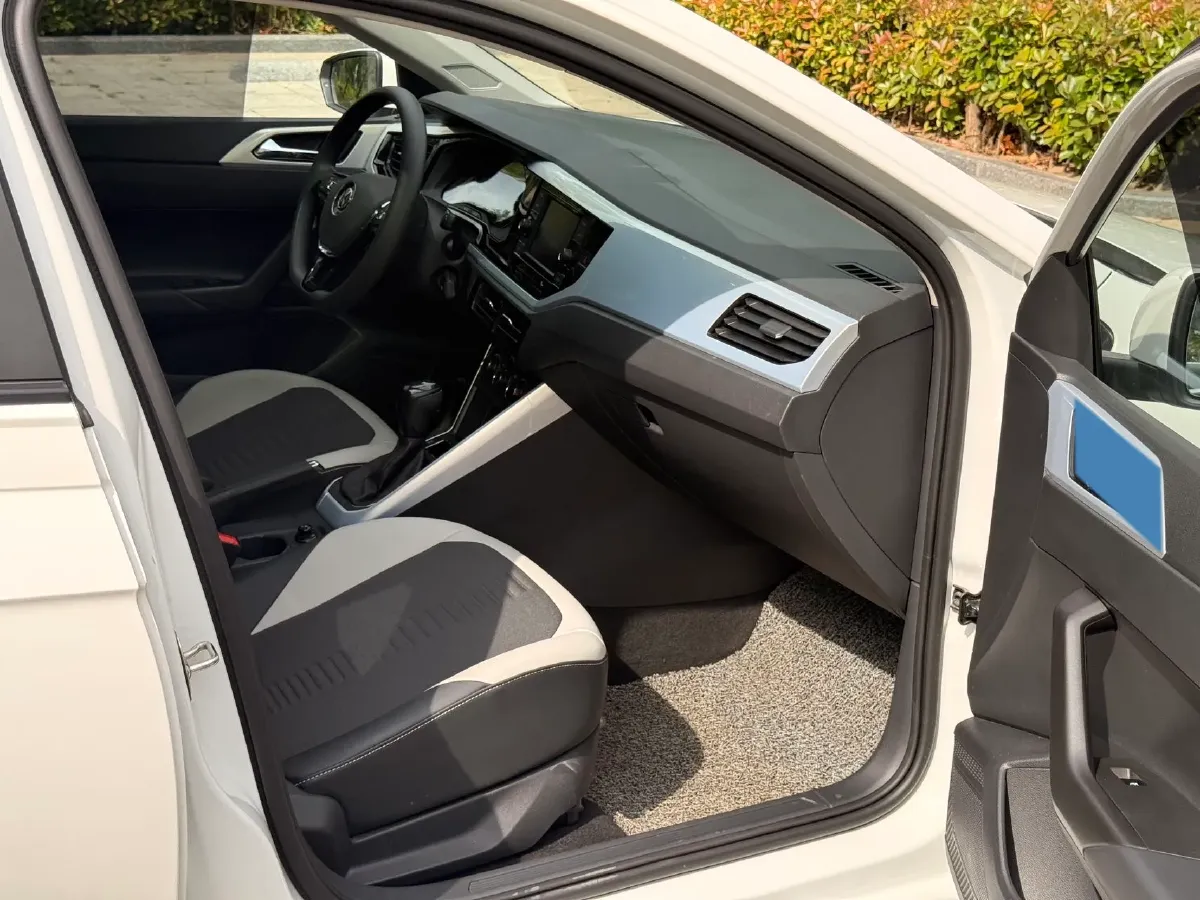 2019 Volkswagen Polo 1.5L 113HP L4 6AT,autocango,china used car exporter,china ev exporter,chinese used car exporter,chinese used ev exporter