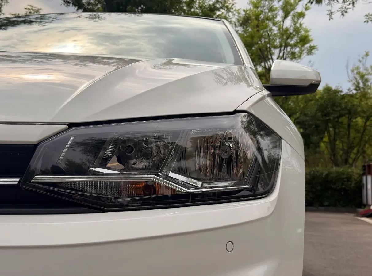 2019 Volkswagen Polo 1.5L 113HP L4 6AT,autocango,china used car exporter,china ev exporter,chinese used car exporter,chinese used ev exporter