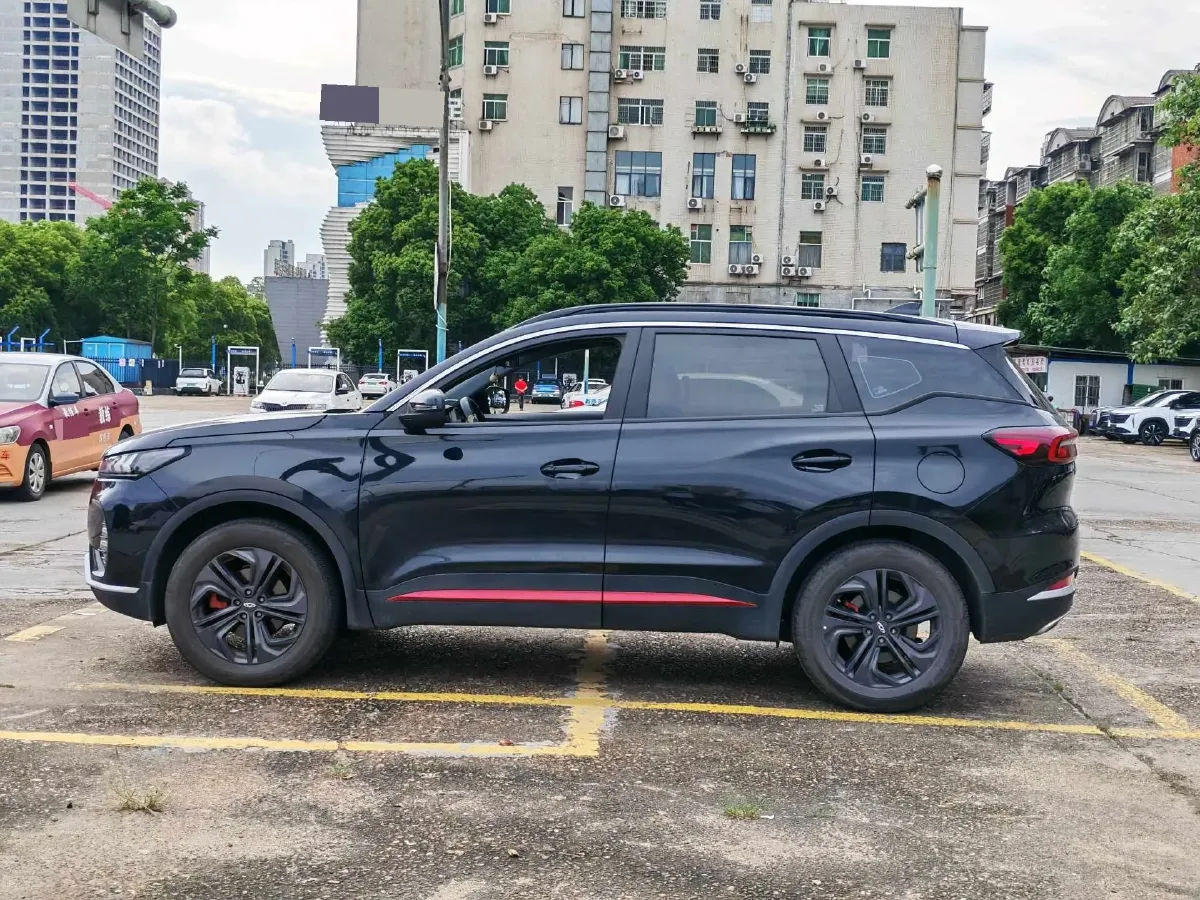 2022 Chery Tiggo 7 1.6T 197HP L4 7DCT,autocango,china used car exporter,china ev exporter,chinese used car exporter,chinese used ev exporter