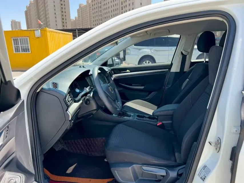 2021 Volkswagen Bora 1.5L 113HP L4 6AT,autocango,china used car exporter,china ev exporter,chinese used car exporter,chinese used ev exporter