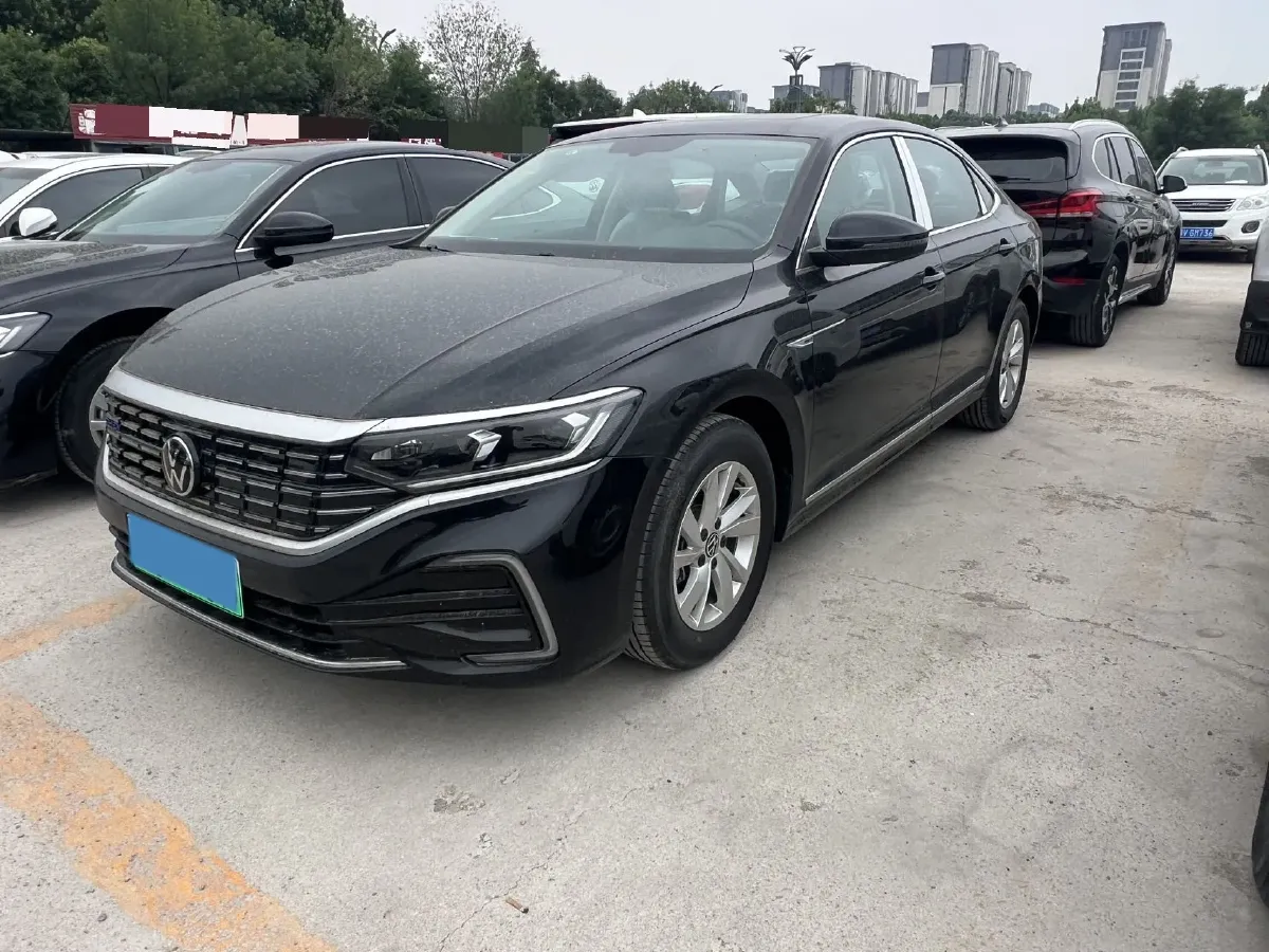 2025 Volkswagen Passat 1.4T 150HP L4 6DCT PHEV,autocango,china used car exporter,china ev exporter,chinese used car exporter,chinese used ev exporter