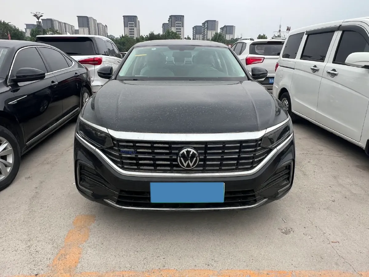 2025 Volkswagen Passat 1.4T 150HP L4 6DCT PHEV,autocango,china used car exporter,china ev exporter,chinese used car exporter,chinese used ev exporter