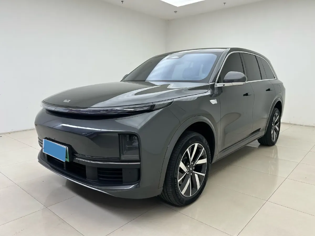 2023 Li L8 Range Extended 154HP REEV 40.9KWH,autocango,china used car exporter,china ev exporter,chinese used car exporter,chinese used ev exporter