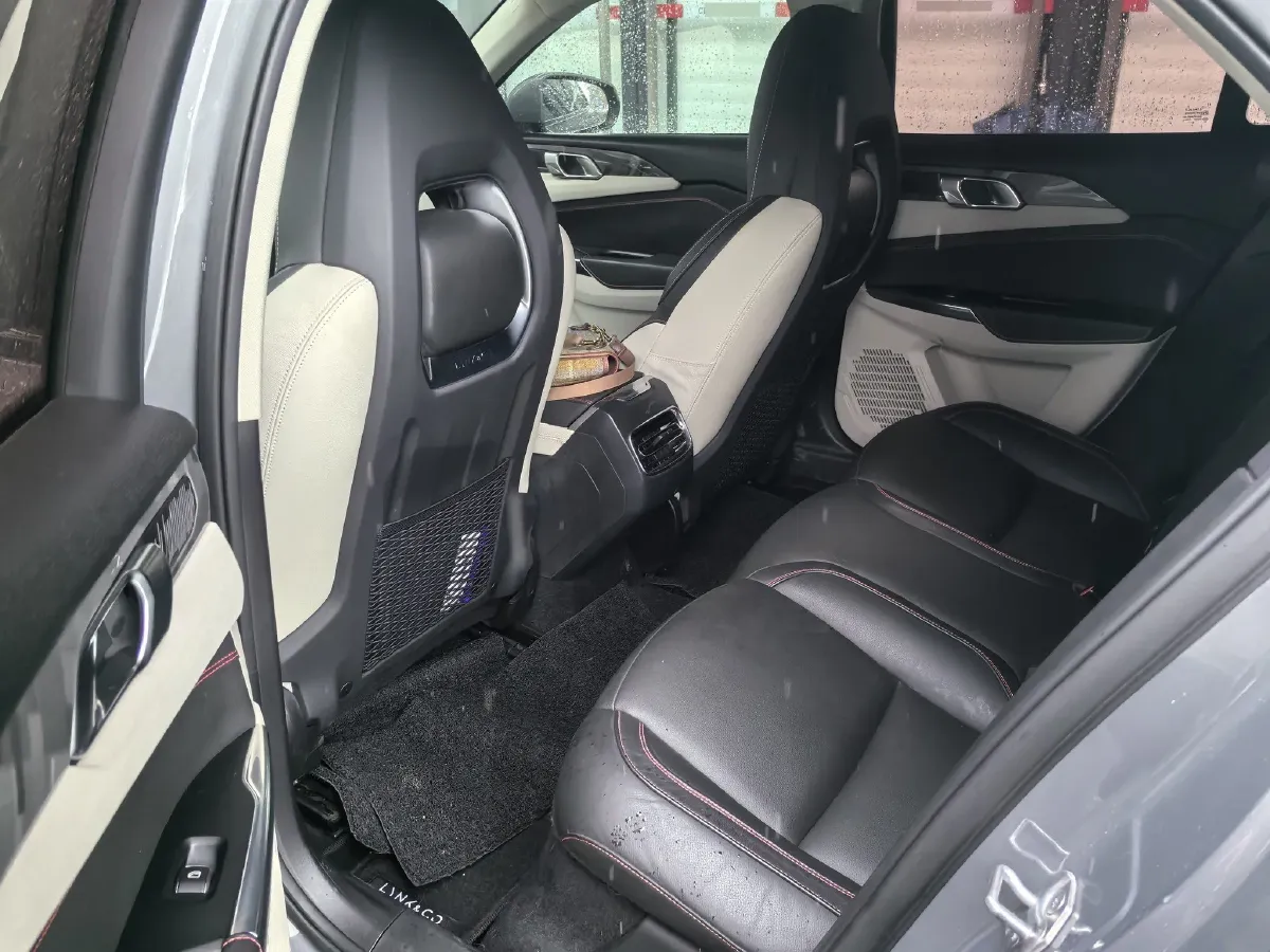 2018 Geely Emgrand GT 1.5T 180HP L3 7DCT,autocango,china used car exporter,china ev exporter,chinese used car exporter,chinese used ev exporter
