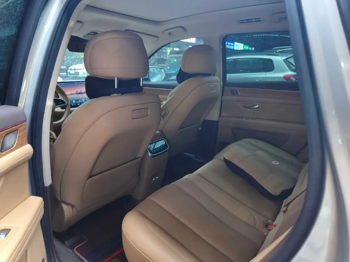 2024 Jaguar E-PACE 1.5T 200HP L3 8AT,autocango,china used car exporter,china ev exporter,chinese used car exporter,chinese used ev exporter