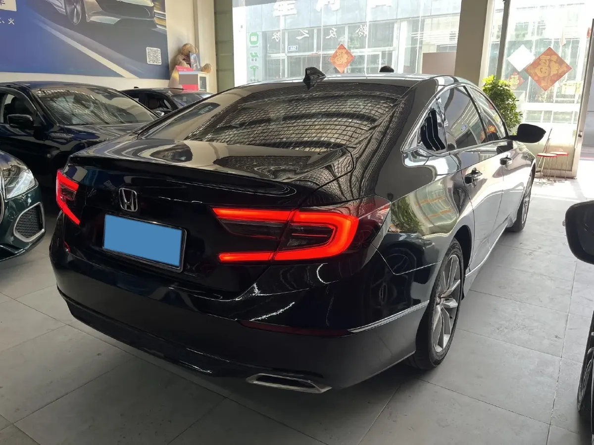 2022 Honda Accord 1.5T 194HP L4 CVT,autocango,china used car exporter,china ev exporter,chinese used car exporter,chinese used ev exporter