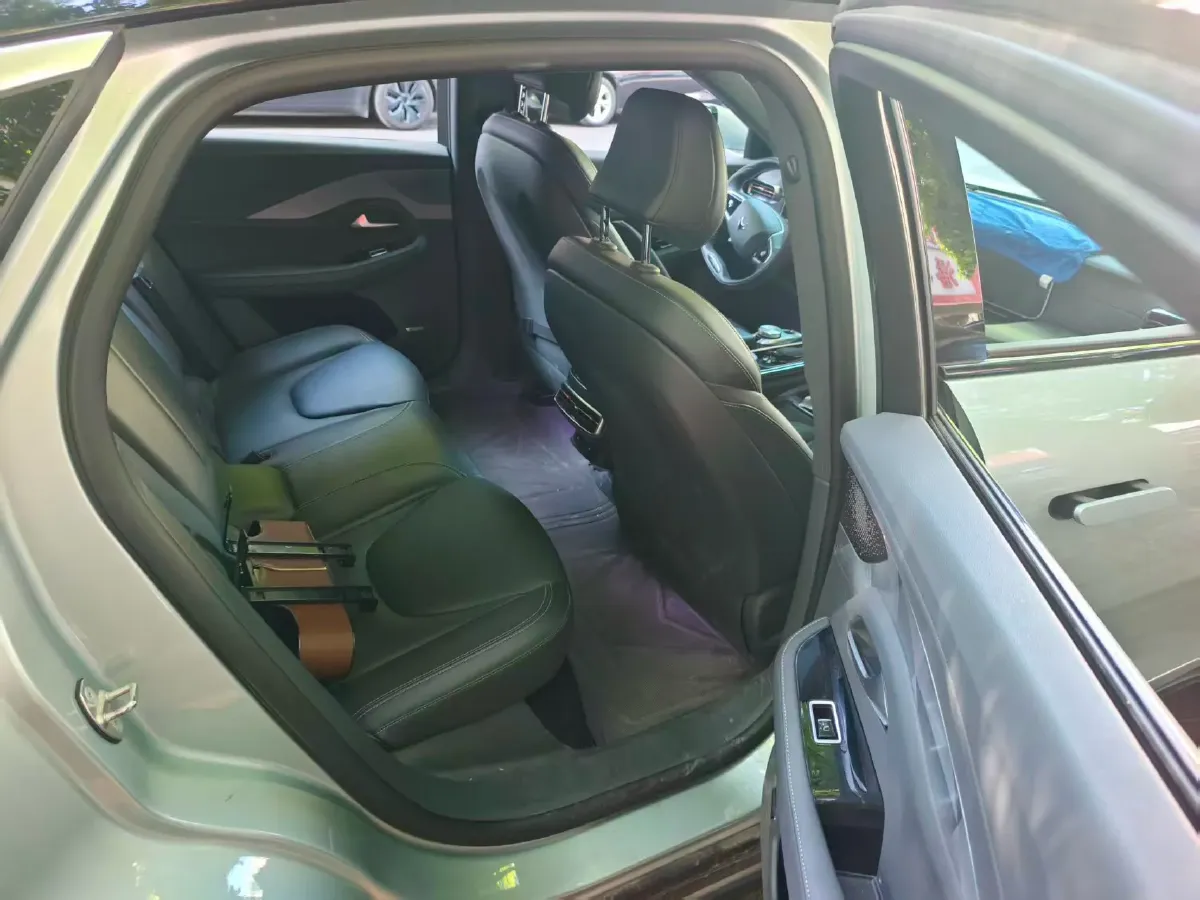 2022 ARCFOX αS BEV 65.6KWH,autocango,china used car exporter,china ev exporter,chinese used car exporter,chinese used ev exporter