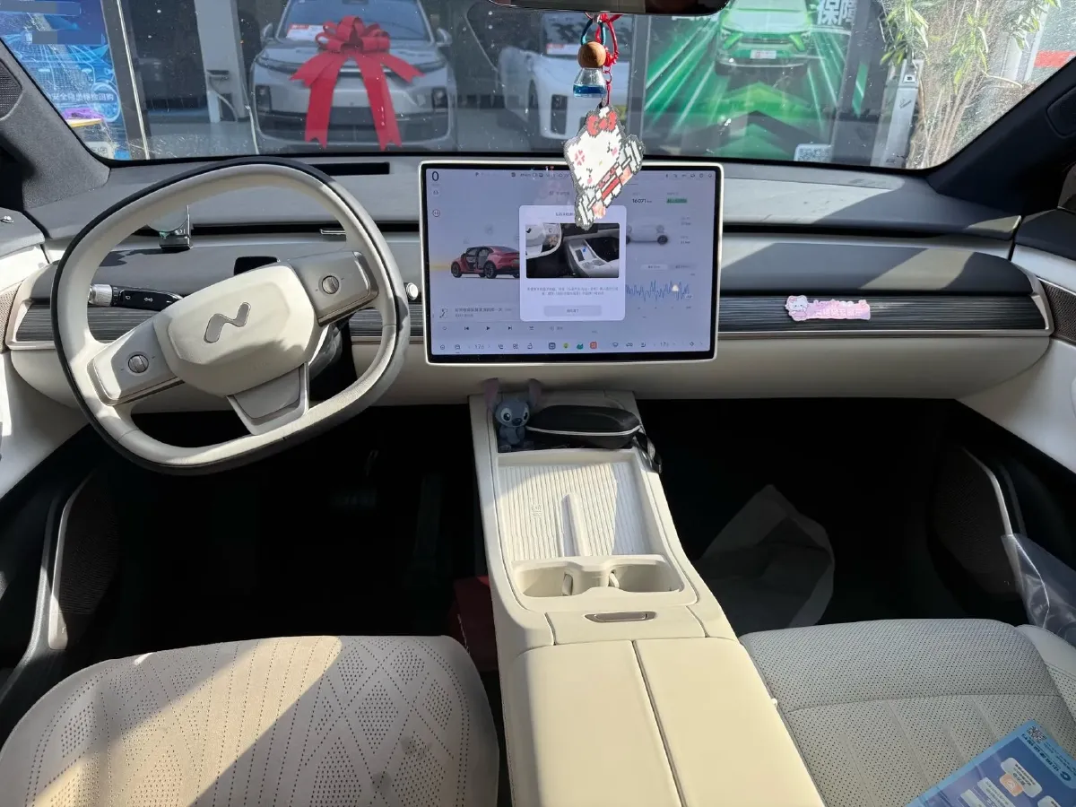 2024 ONVO L60 BEV 60KWH,autocango,china used car exporter,china ev exporter,chinese used car exporter,chinese used ev exporter
