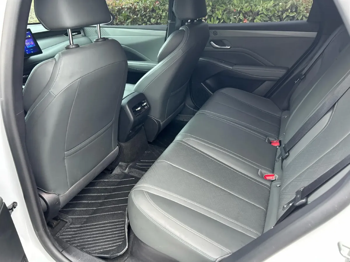 2025 BYD Qin Plus 1.5L 101HP L4 E-CVT PHEV 7.68KWH,autocango,china used car exporter,china ev exporter,chinese used car exporter,chinese used ev exporter