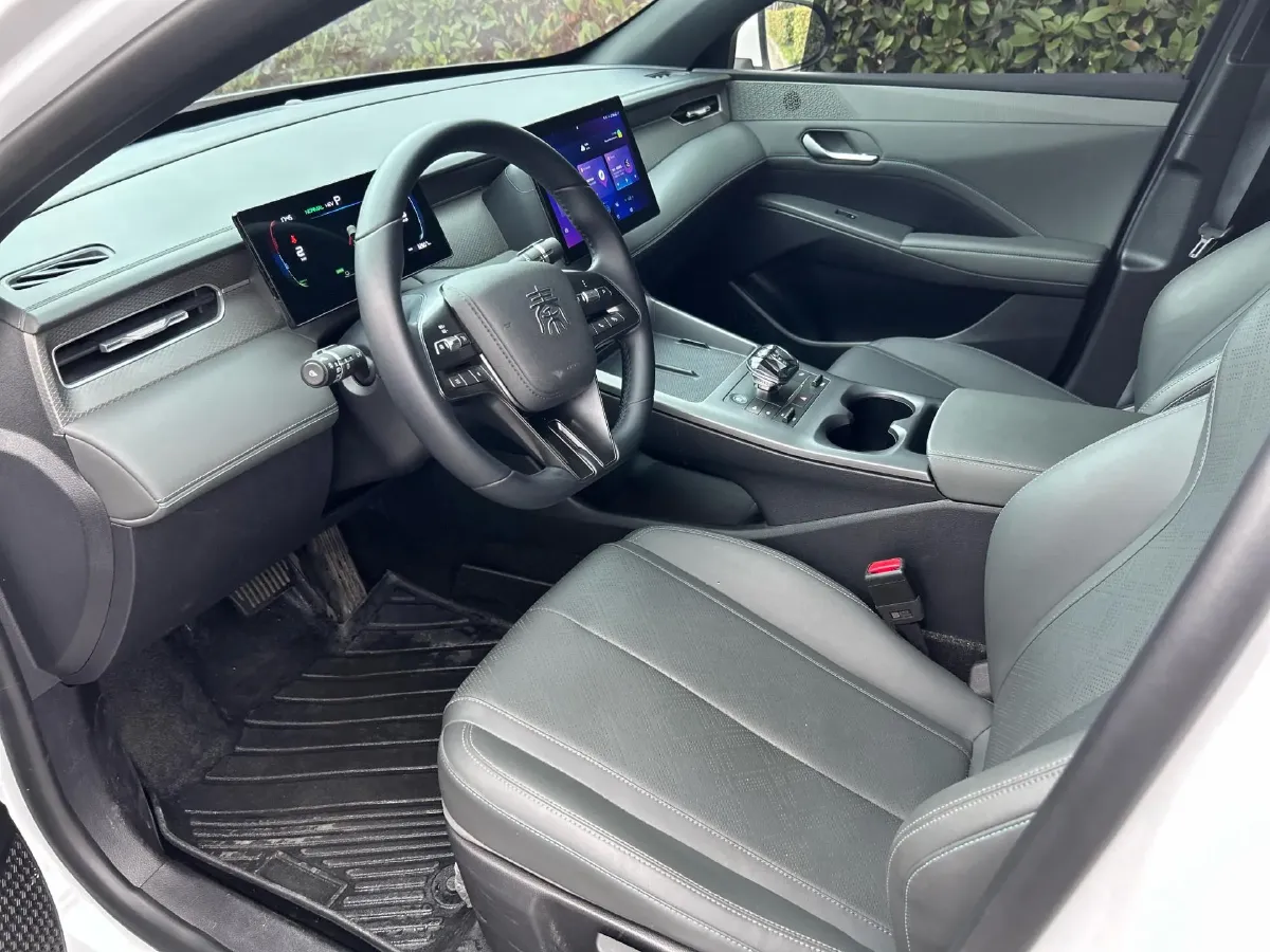 2025 BYD Qin Plus 1.5L 101HP L4 E-CVT PHEV 7.68KWH,autocango,china used car exporter,china ev exporter,chinese used car exporter,chinese used ev exporter