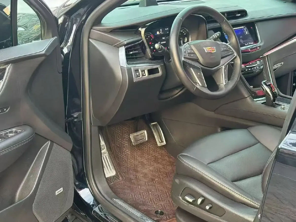 2020 Cadillac XT5 2.0T 237HP L4 9AT,autocango,china used car exporter,china ev exporter,chinese used car exporter,chinese used ev exporter