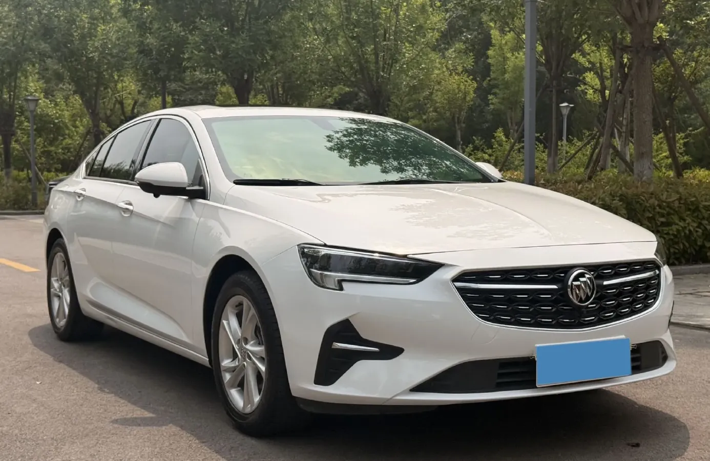 2022 Buick Regal 1.5T 169HP L4 9AT,autocango,china used car exporter,china ev exporter,chinese used car exporter,chinese used ev exporter