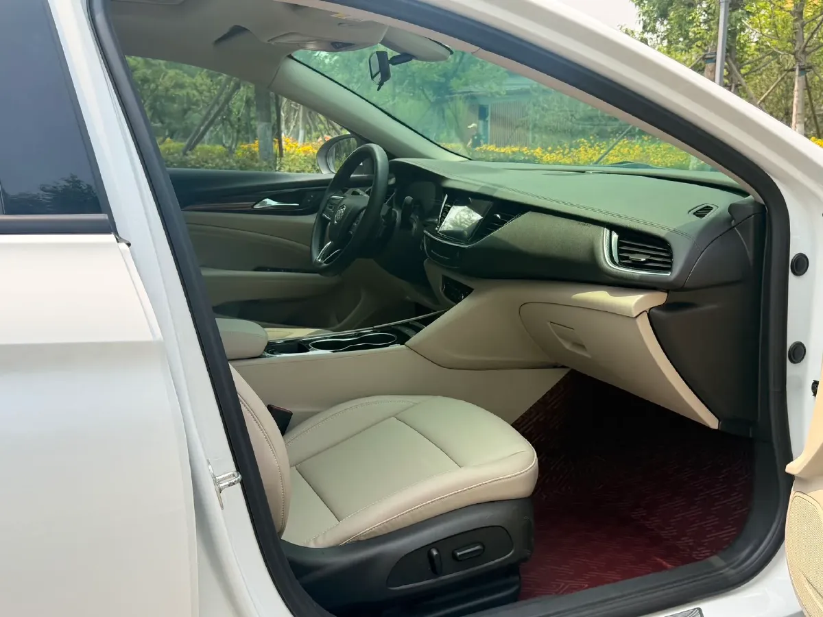 2022 Buick Regal 1.5T 169HP L4 9AT,autocango,china used car exporter,china ev exporter,chinese used car exporter,chinese used ev exporter
