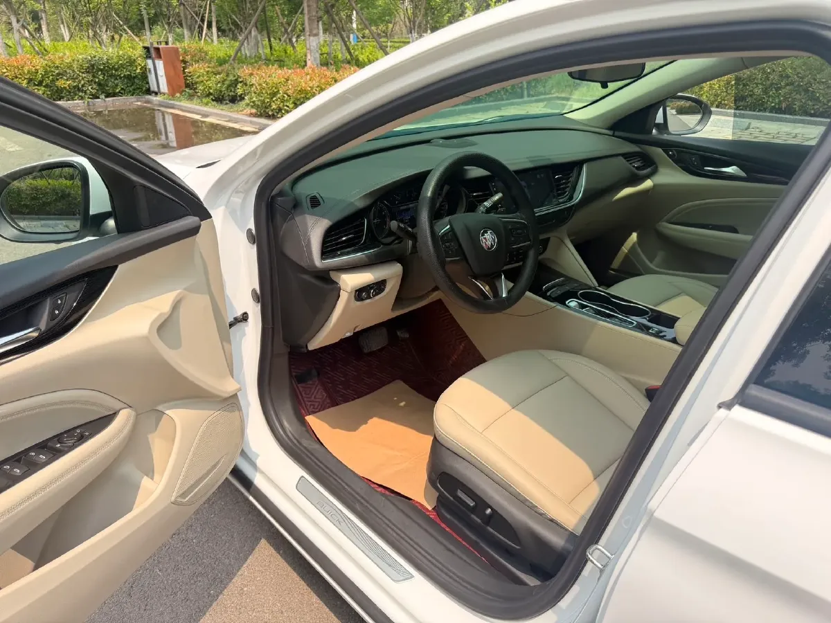 2022 Buick Regal 1.5T 169HP L4 9AT,autocango,china used car exporter,china ev exporter,chinese used car exporter,chinese used ev exporter