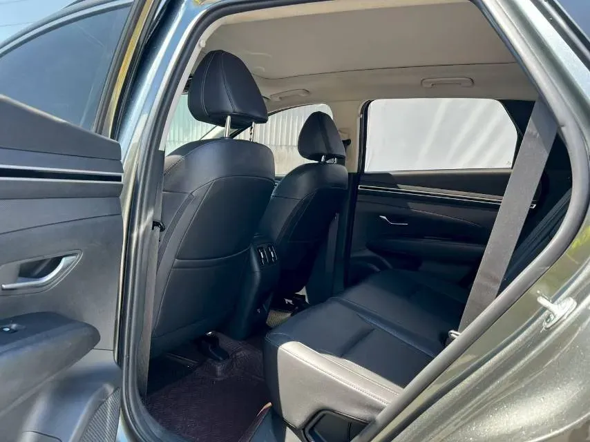 2023 Hyundai Tucson 1.5T 200HP L4 8AT,autocango,china used car exporter,china ev exporter,chinese used car exporter,chinese used ev exporter