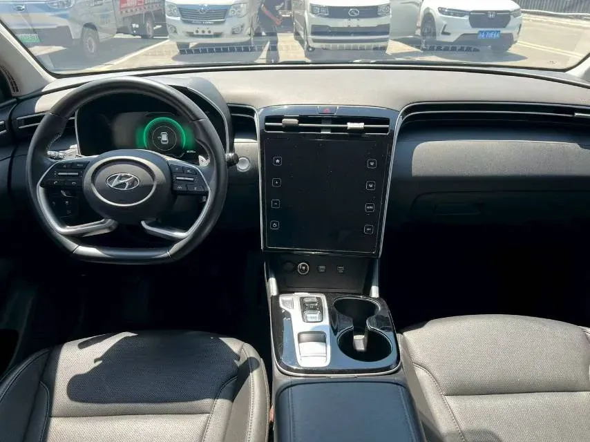 2023 Hyundai Tucson 1.5T 200HP L4 8AT,autocango,china used car exporter,china ev exporter,chinese used car exporter,chinese used ev exporter