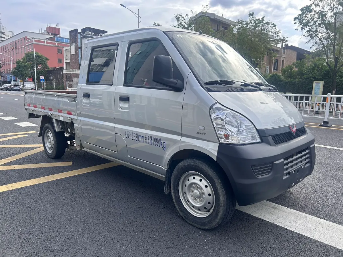 2021 ChangAn KuaYue New Leopard T5 1.6L 122HP L4 5MT,autocango,china used car exporter,china ev exporter,chinese used car exporter,chinese used ev exporter