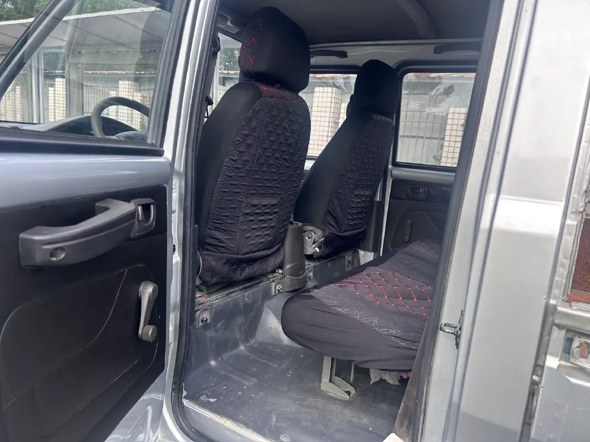 2021 ChangAn KuaYue New Leopard T5 1.6L 122HP L4 5MT,autocango,china used car exporter,china ev exporter,chinese used car exporter,chinese used ev exporter