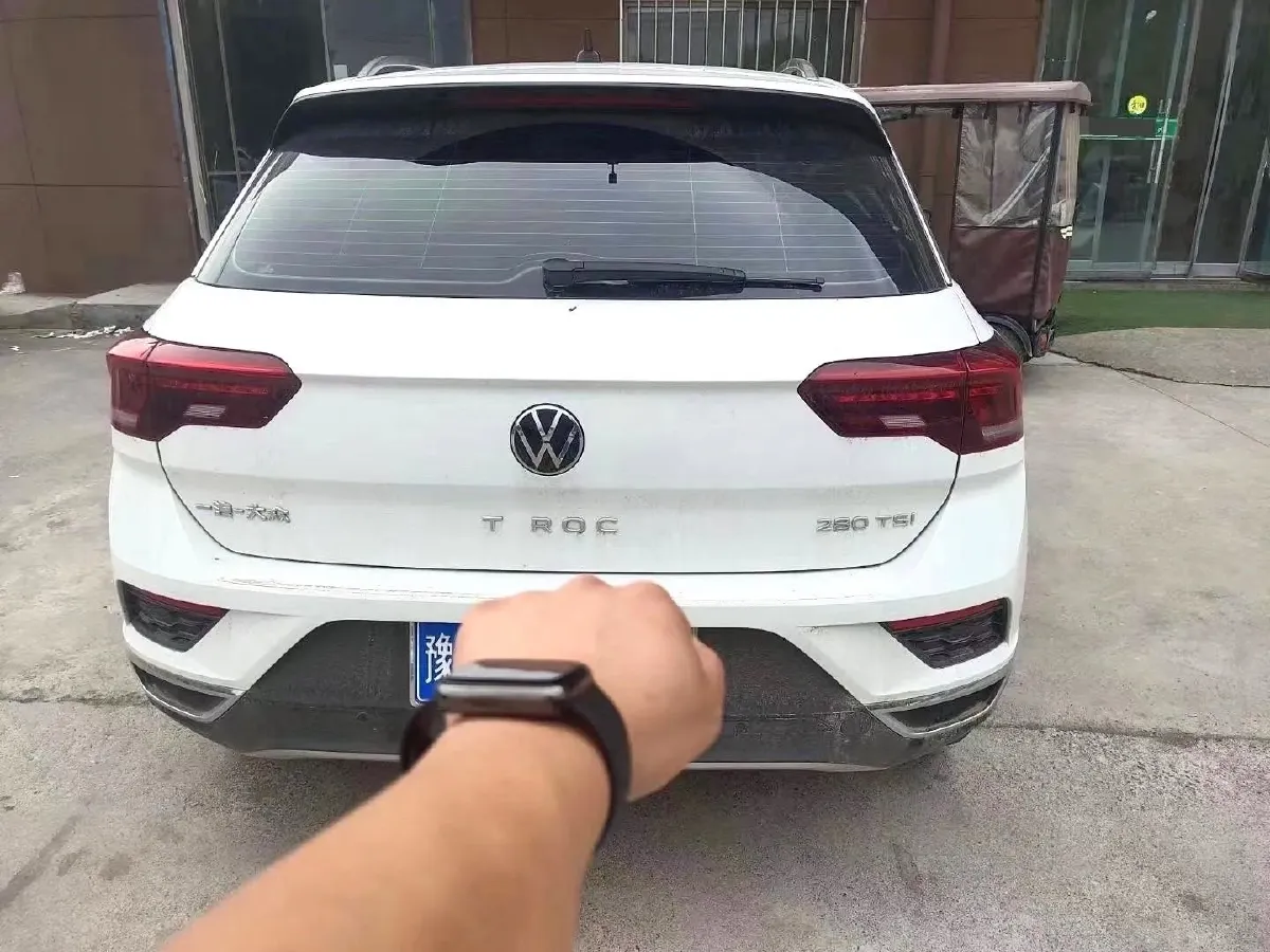 2022 Volkswagen T-Roc 1.4T 150HP L4 7DCT,autocango,china used car exporter,china ev exporter,chinese used car exporter,chinese used ev exporter