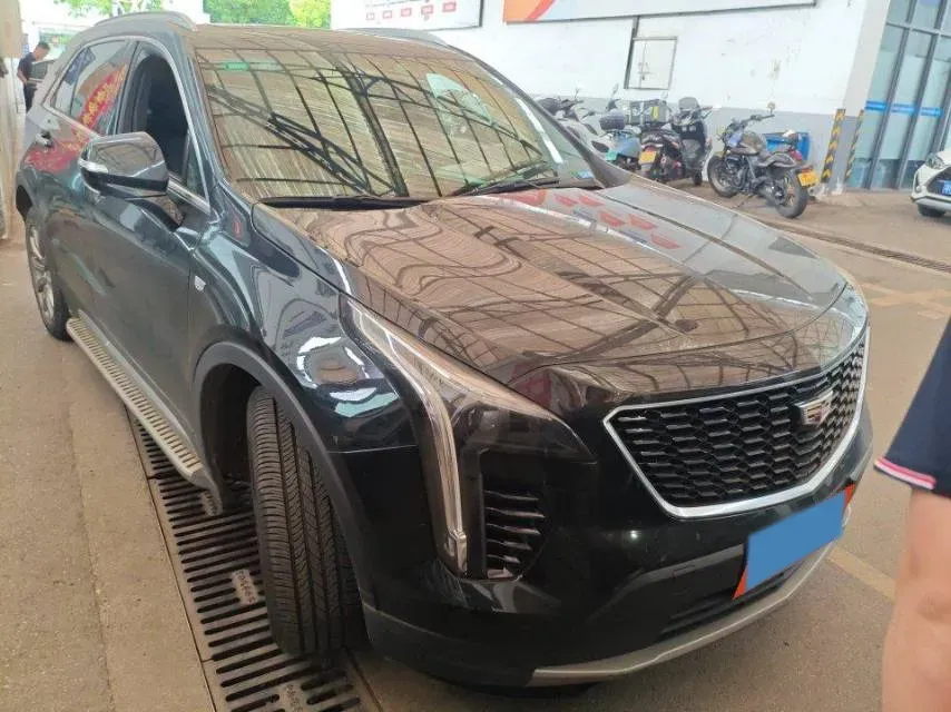 2020 Cadillac XT4 2.0T 237HP L4 9AT,autocango,china used car exporter,china ev exporter,chinese used car exporter,chinese used ev exporter
