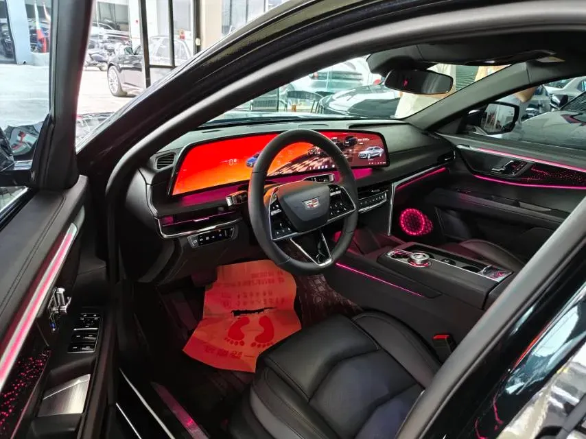 2020 Cadillac XT4 2.0T 237HP L4 9AT,autocango,china used car exporter,china ev exporter,chinese used car exporter,chinese used ev exporter
