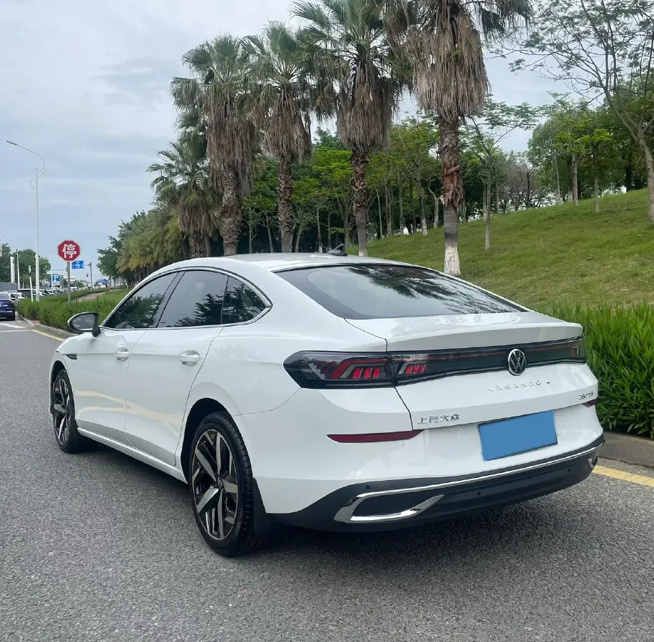 2024 Volkswagen Lamando 1.4T 150HP L4 7DCT,autocango,china used car exporter,china ev exporter,chinese used car exporter,chinese used ev exporter